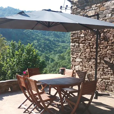 Le Vallon Terrasse Ferienhaus *